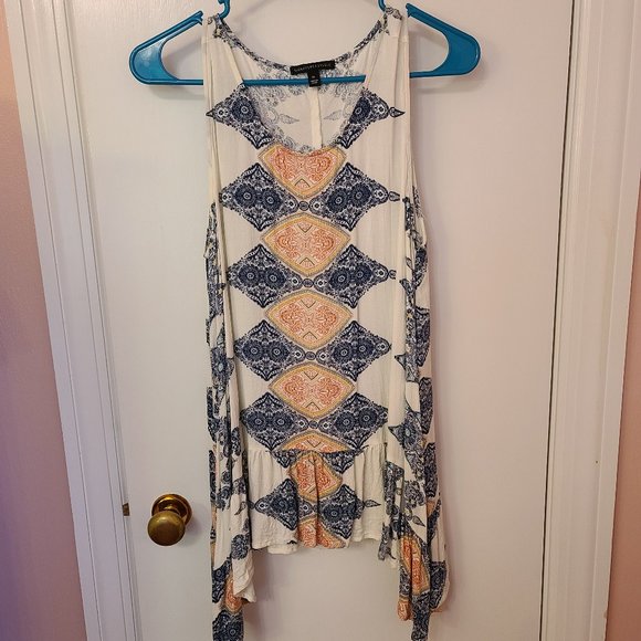 Signature Studio High/Low Tank - Picture 2 of 4